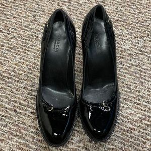 Gucci size 9 black heels